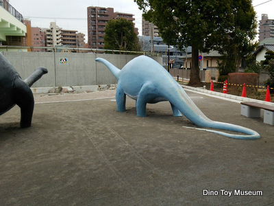 戸田市立児童センター・こどもの国の恐竜たち