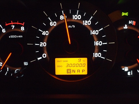 300,000km