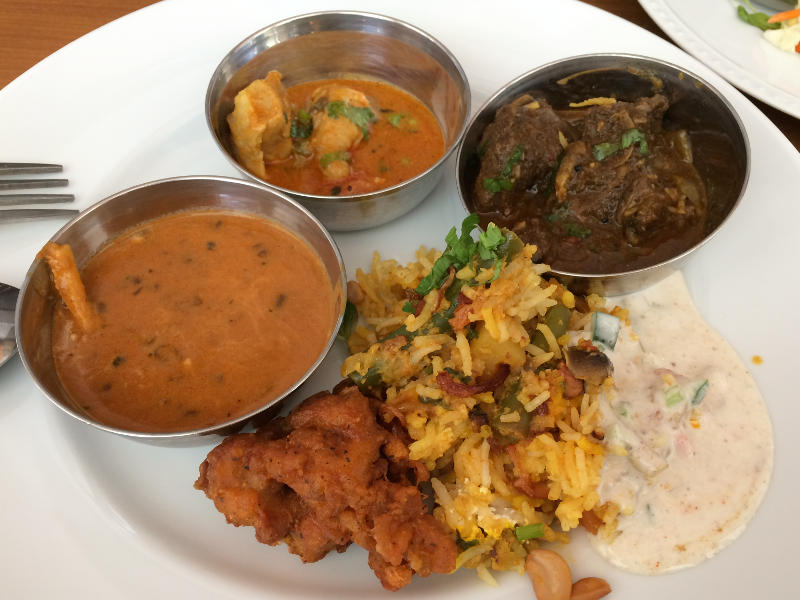 kerala mutton, madras chicken, dal makhani, veg biryani @ nirvanam ariake